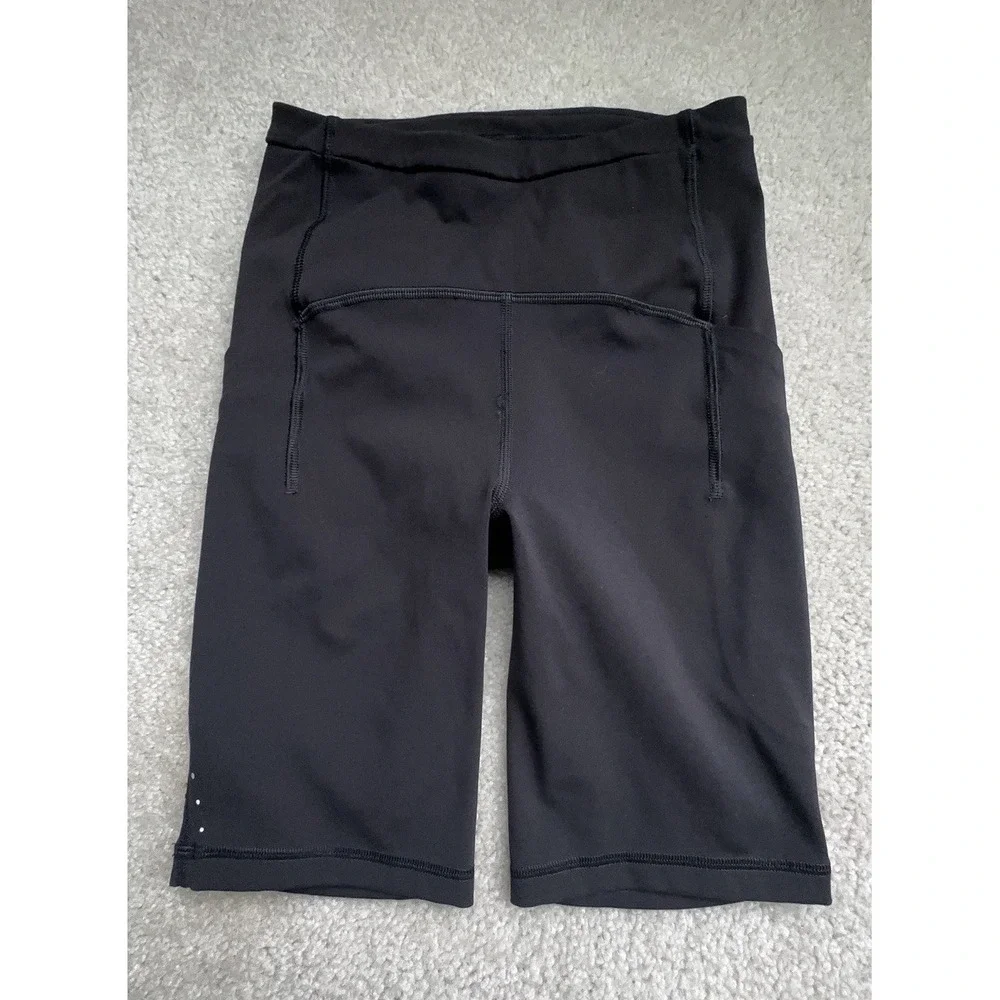 Lululemon Women's Athletic Lot Size 2 Fast Free Shorts Tank Black Ribbed White